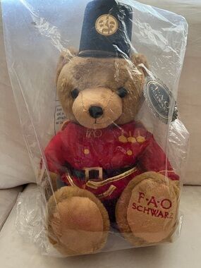 FAO Schwarz - Toy Soldier Plush Bear